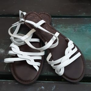 White size 10 time & tru sandals